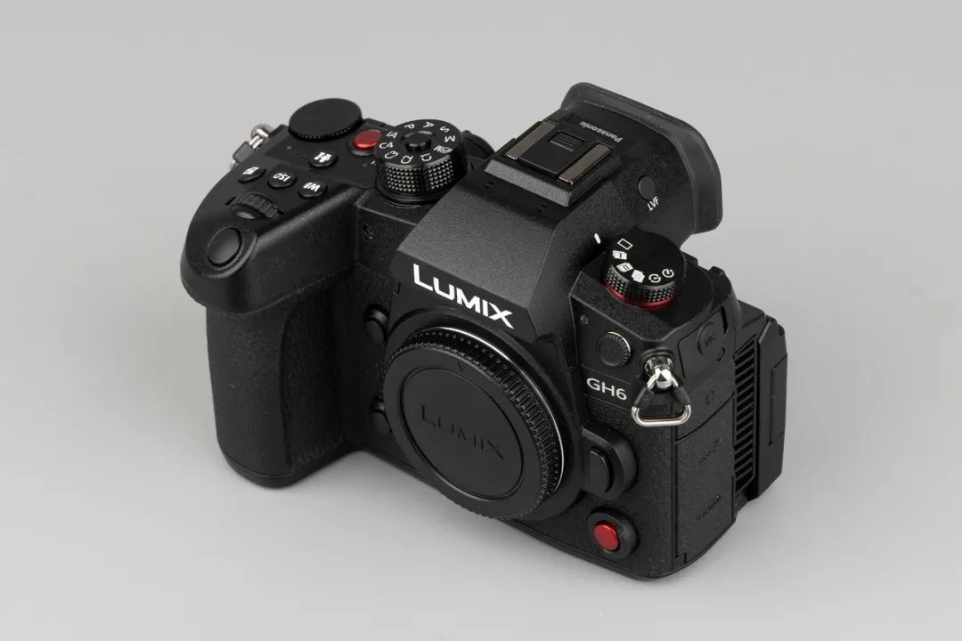 爆发式升级的视频旗舰机松下lumixgh6评测