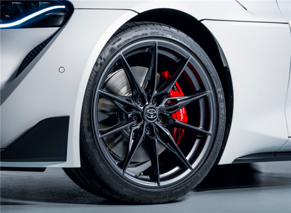 加价才能买!手动挡丰田GR SUPPA发布:用上宝马发动机