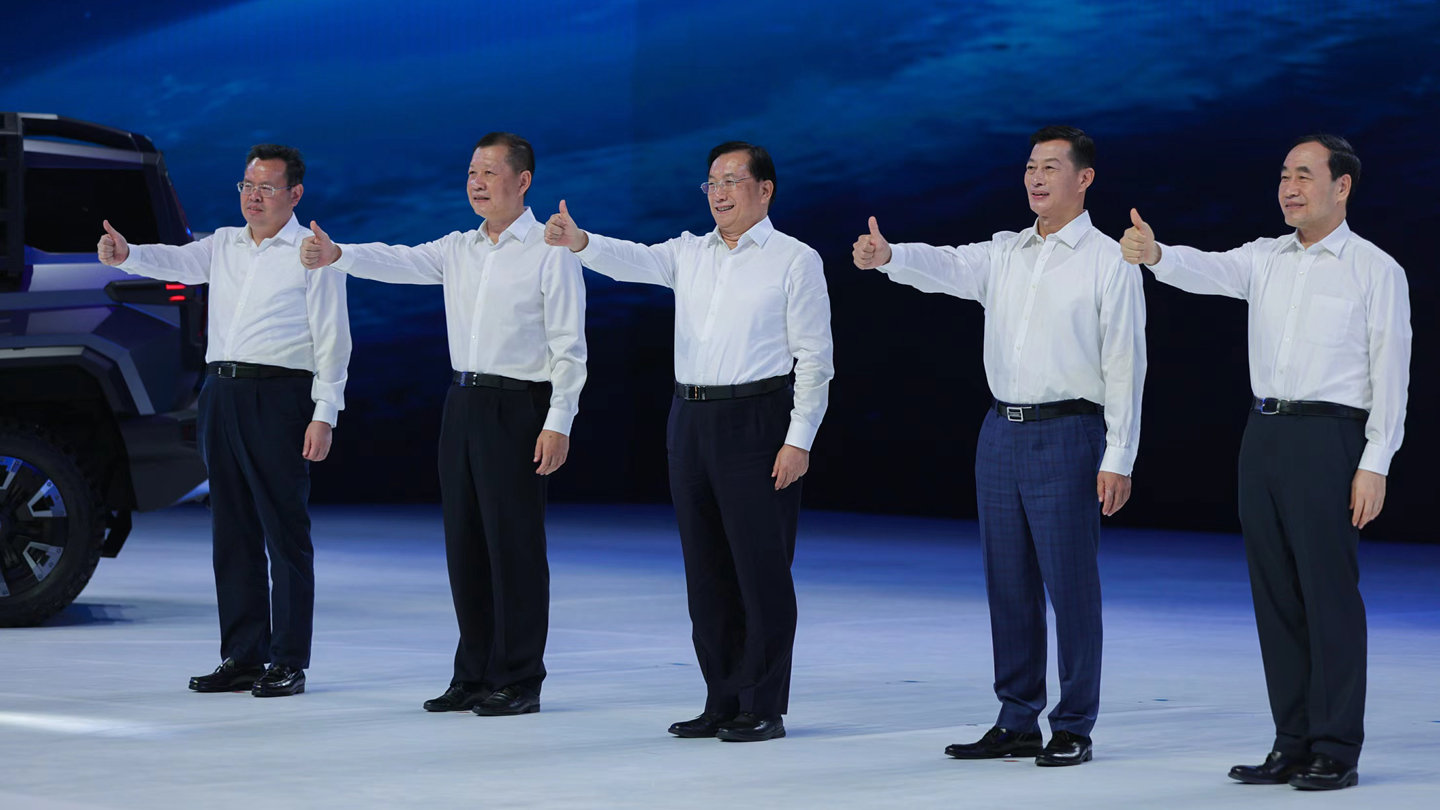 猛士品牌标识揭幕