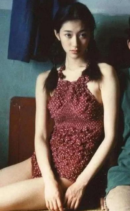 李小冉穿古装侧空翻舞蹈功底深厚 刘涛张大嘴惊呆贾玲开心鼓掌