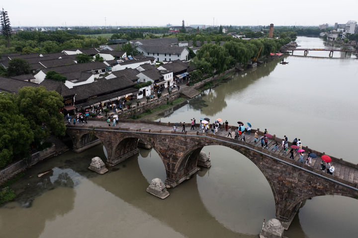 杭州运河塘栖古镇图片