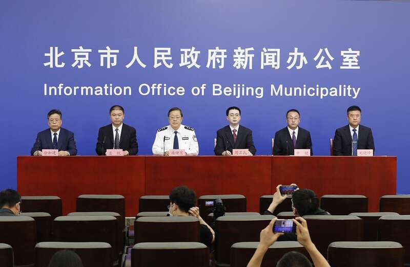 6月14日,北京市人民政府新闻办公室召开“北京市新型冠状病毒肺炎疫情防控工作”新闻发布会(第365场)。 图/中青报·中青网记者 胡宁