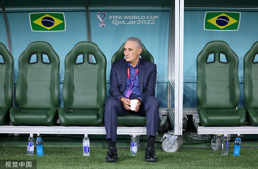 蒂特已经辞去了巴西队主教练职务。