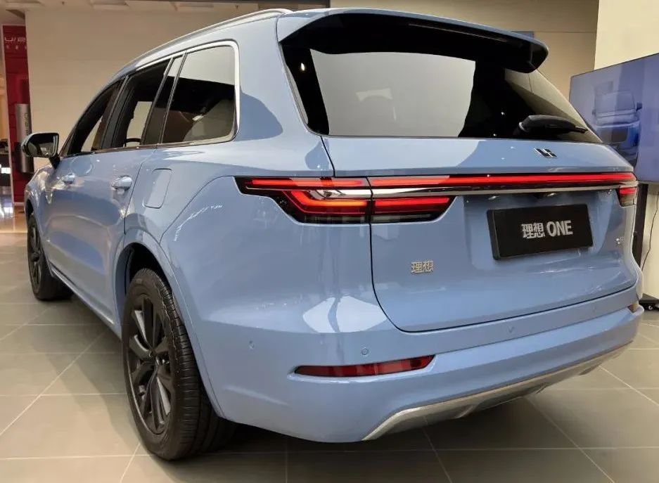 探店丨理想one&比亚迪唐dm:谁的混动更胜一筹?