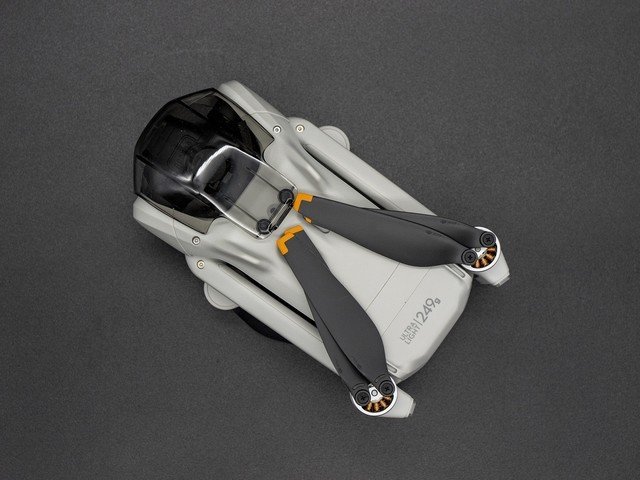 【有料评测】DJI Mini 3评测:2689元玩航拍,51分钟续航+无损竖拍