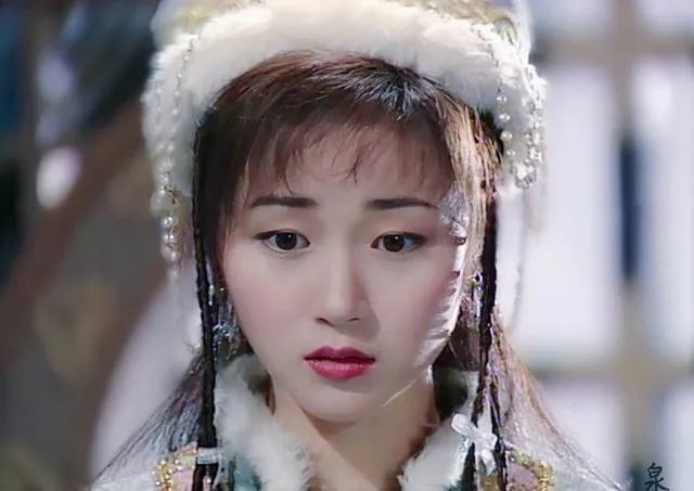 香江第一美腿万绮雯罕见露面曾传甄子丹为她离婚她却闪婚嫁他人