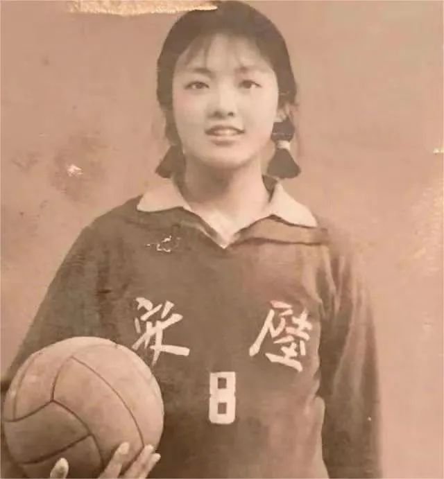 张兰和S妈:两个不同的女性样本