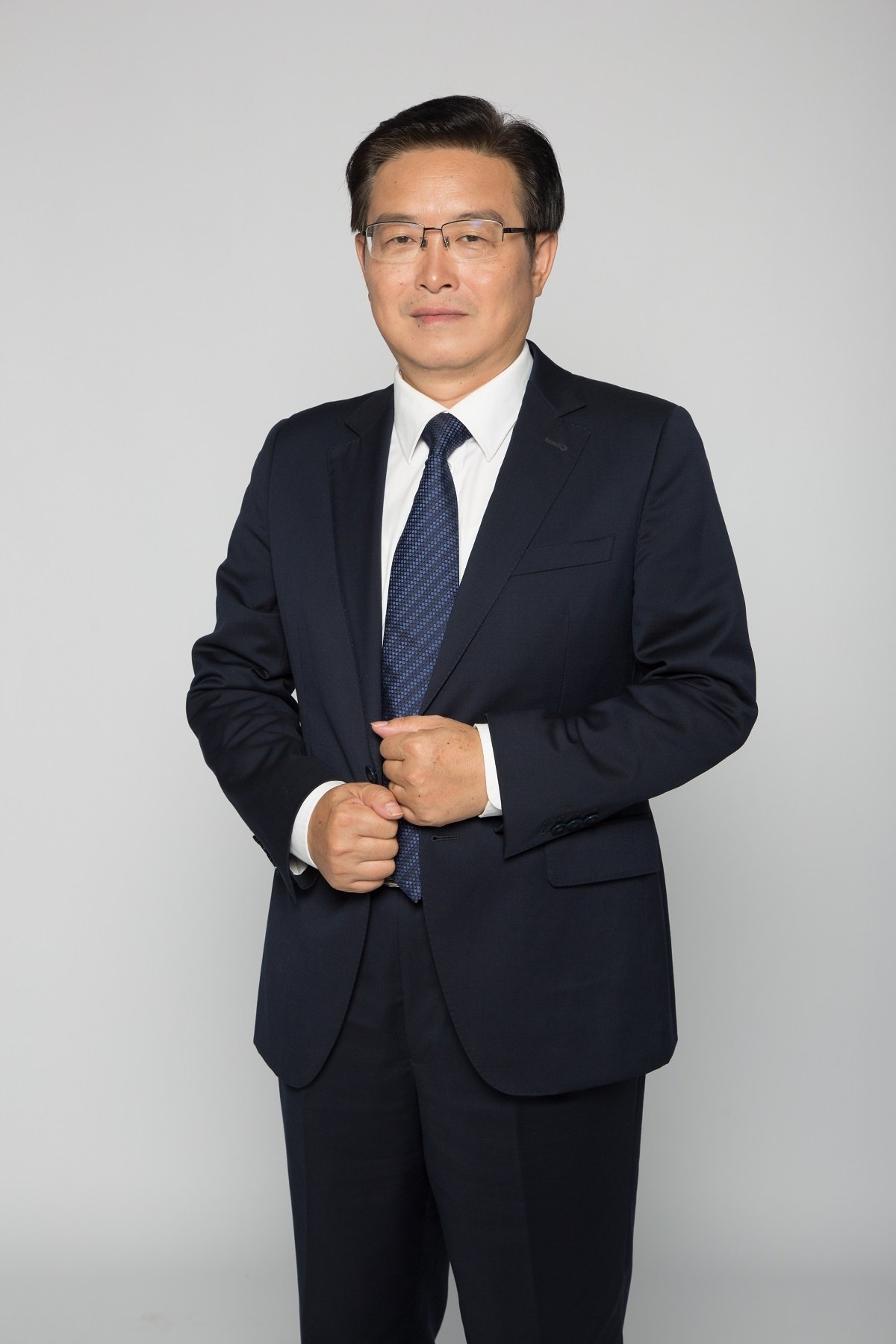 二十大时光·聆听报告|成都中医药大学党委书记刘毅：牢记为党育人为国育才，推进中医药传承创新发展_凤凰网
