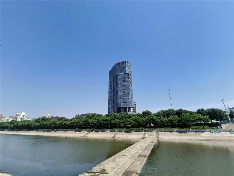 天玑拍照翻身之作!vivo S15 Pro首发评测:IMX766V拍照优秀 蜂鸟防抖够稳