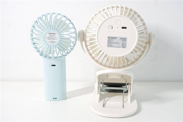 很多小功率设备只能A to C 不能C to C充电的原因:终于懂了