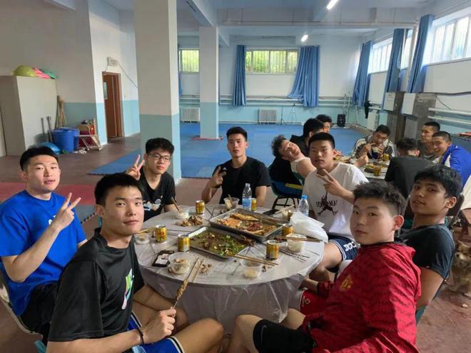 中国篮球，需要更多的“新疆奇迹”