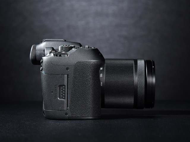 【有料评测】佳能EOS R7评测:全能的便携微单相机