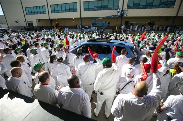 丰田汉兰达劲敌 全新本田Pilot下线:超大号CR-V既视感