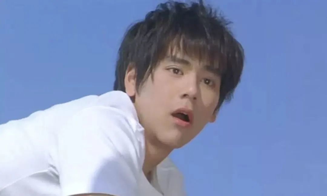 40岁了彭于晏的腹肌还够看吗