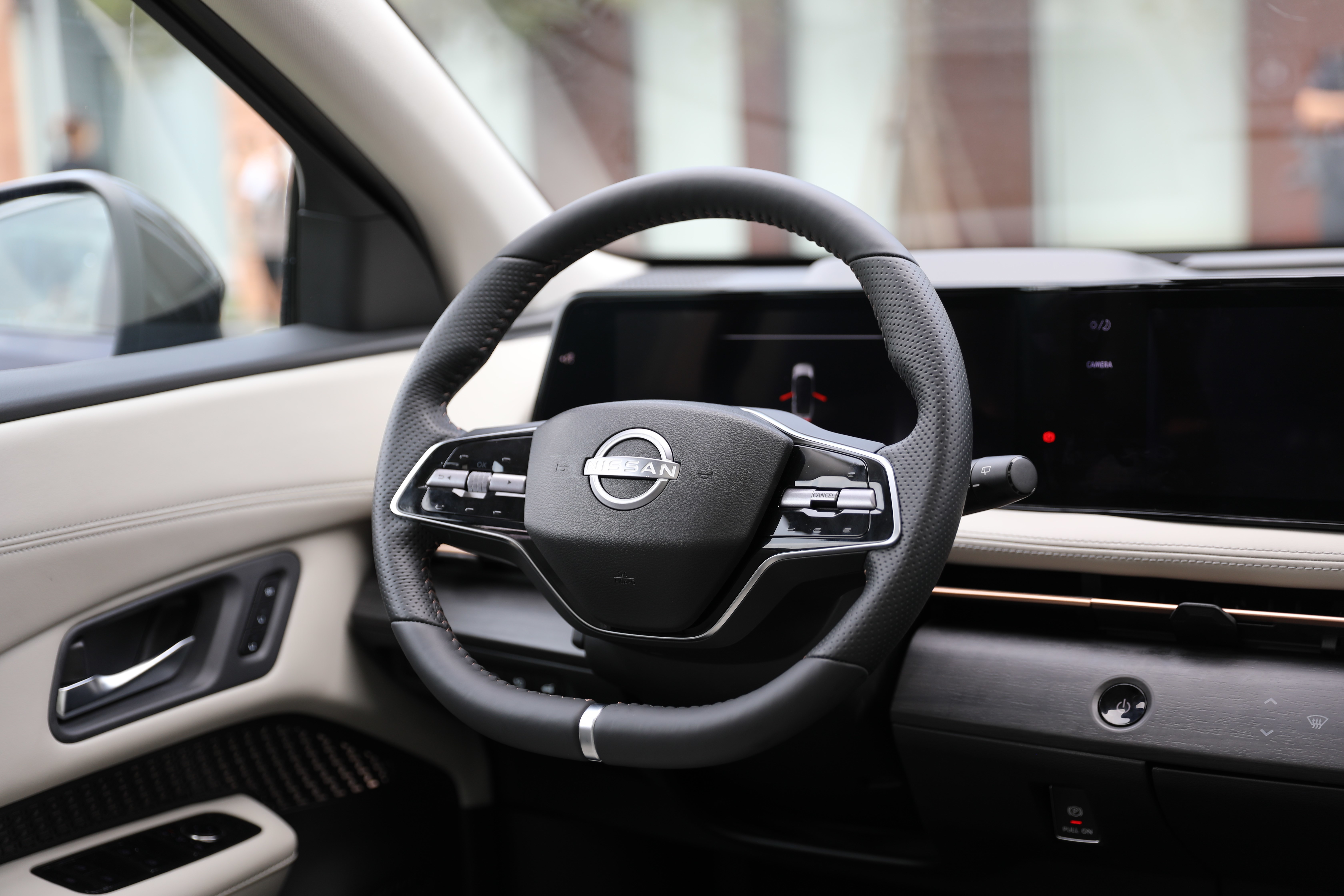 电动老玩家革新之作抢先实拍东风日产ariya