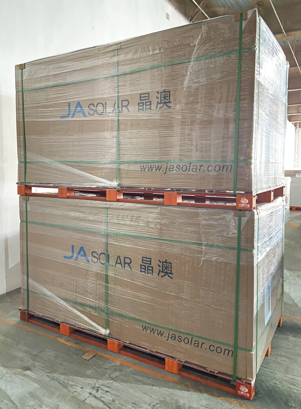 光伏企业晶澳使用小蚁托盘