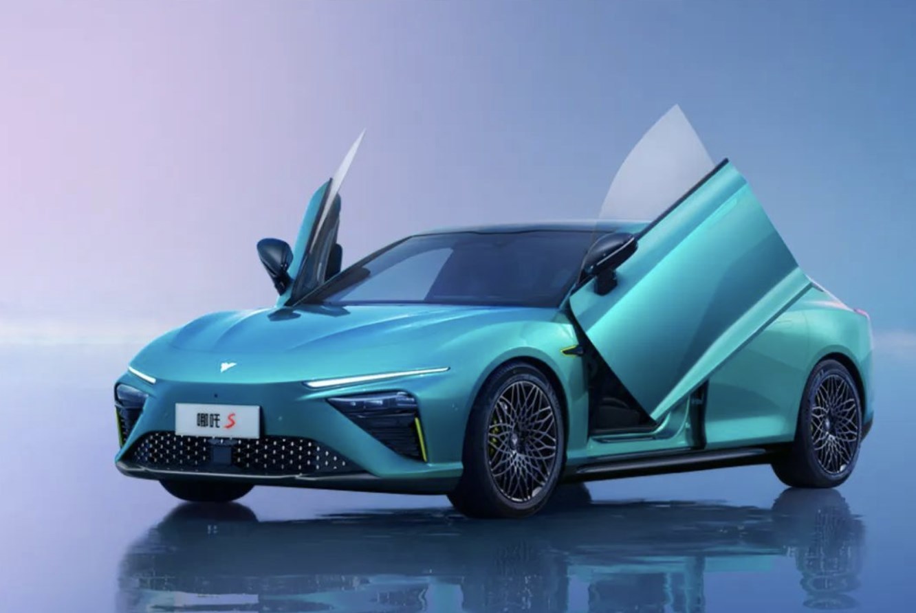 耀世版订单喜人,哪吒s·耀预售订单5216辆_凤凰网汽车_凤凰网