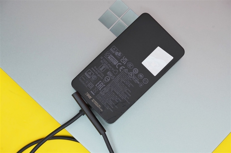 可能是6K价位下颜值最高的轻薄本!微软Surface Laptop Go 2评测