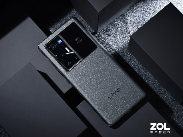 手机手表耳机“三件套”怎么买才划算?这份攻略帮你省几百块(不发)