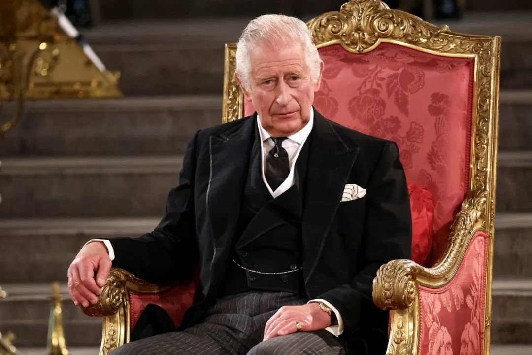 唱了70年 英国为什么要更改国歌?