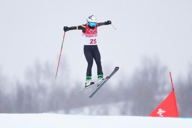 自由式滑雪女子障礙追逐資格賽兩中國選手墊底仍晉級