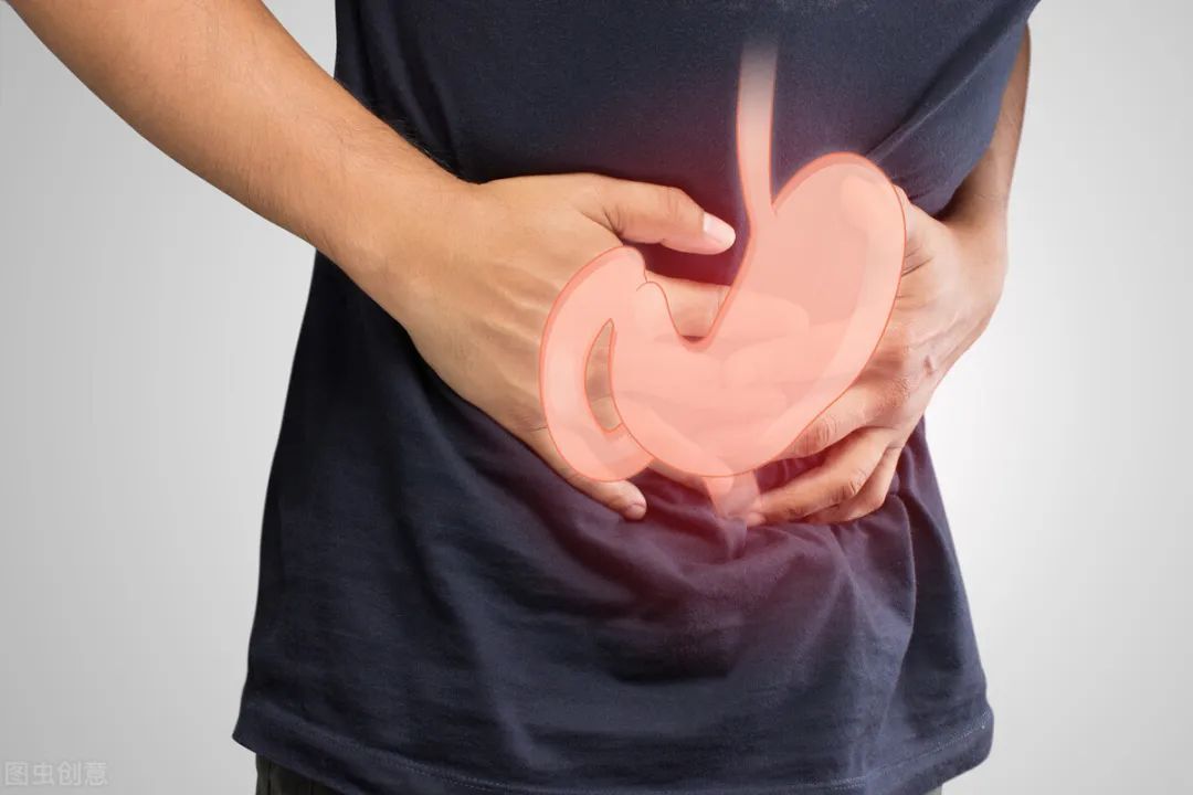 体内有癌,胃部先知?胃病患者若出现5种症状,或是胃癌的信号