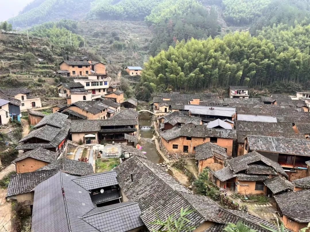 松阳县三都乡松庄村村庄一景。