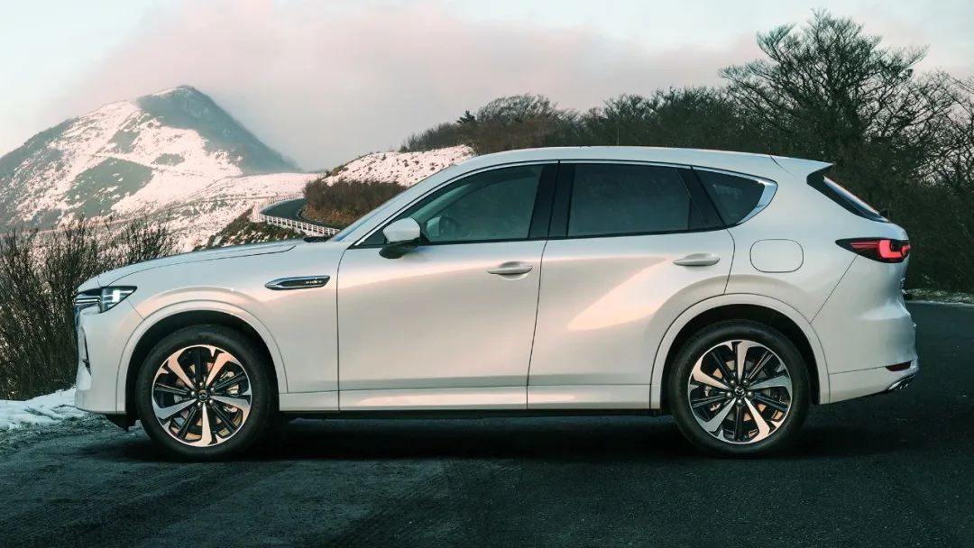 但说实话,你如果关注马自达车型就应该知道,即使是目前售价比较便宜的