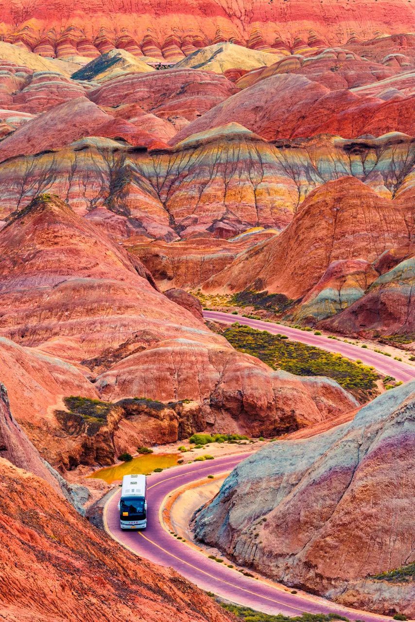 张国臂掖,以通西域,张掖一座因为七彩丹霞而闻名的西北城市__凤凰网