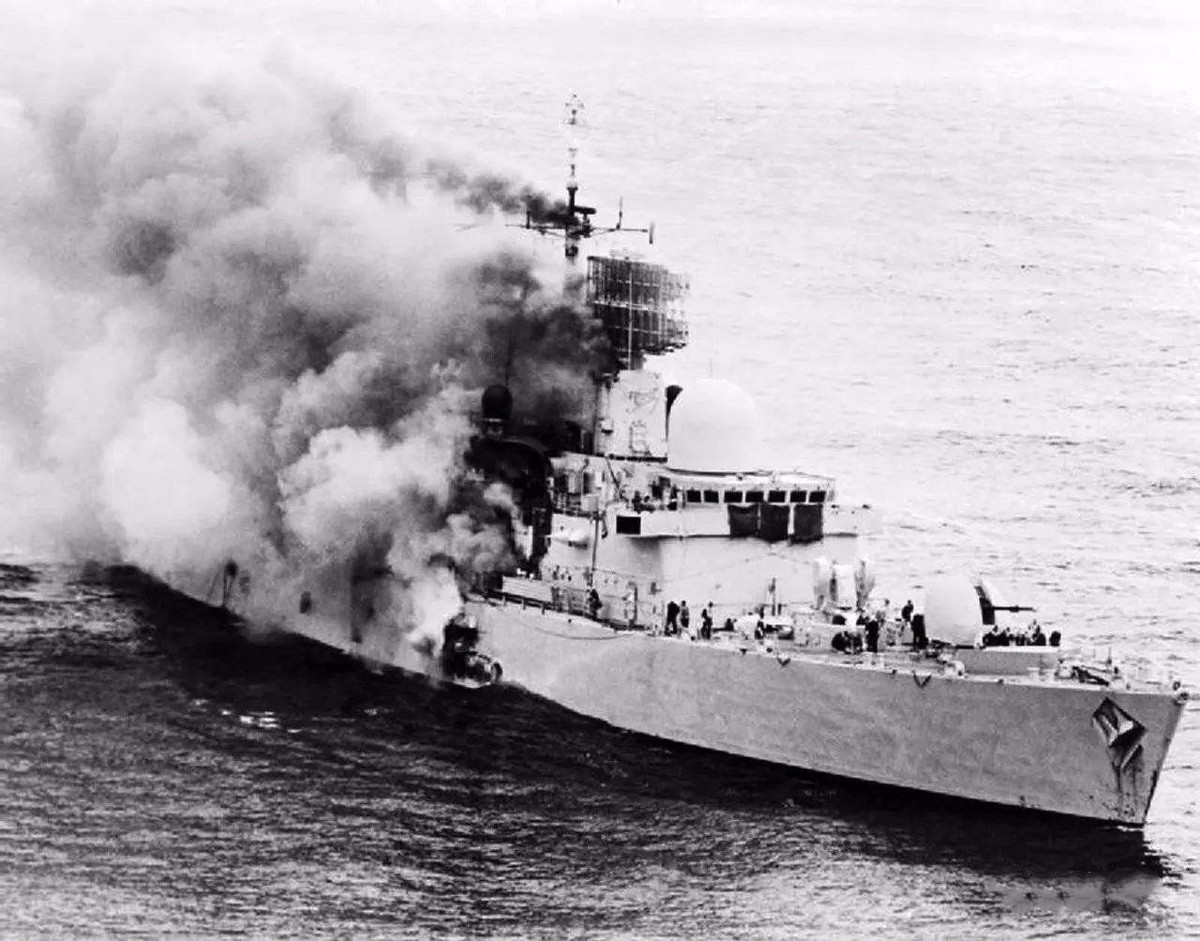 “莫斯科”号之后，黑海舰队又1艘主力舰被击沉？救援行动已展开