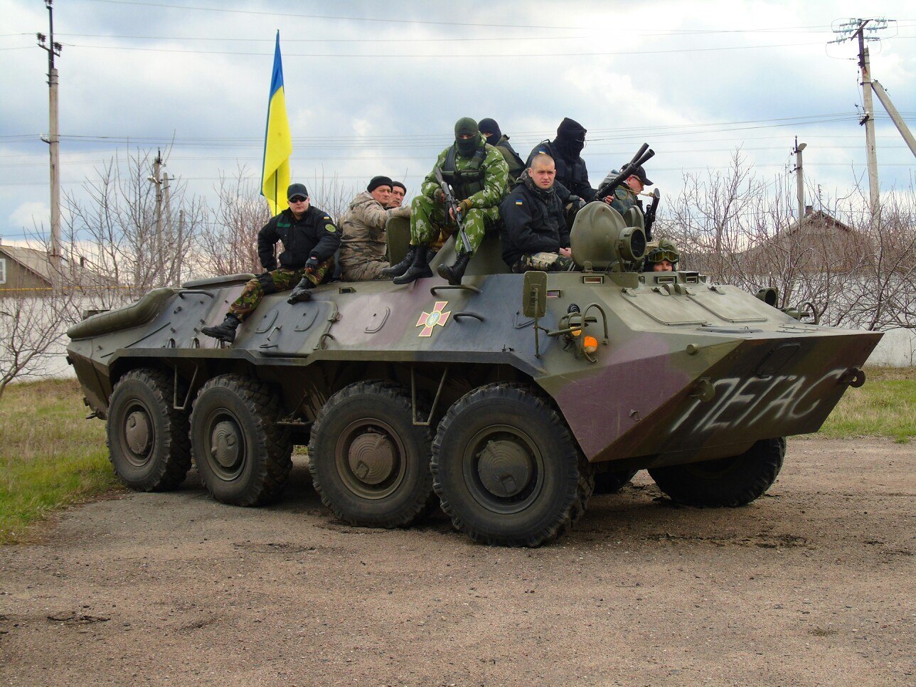 ڿӵĹƷBTR-70MԱŸĳBTR-80ʽβȻǰƣһ䳵Ҳû͹ڳ ͼԴ罻ý