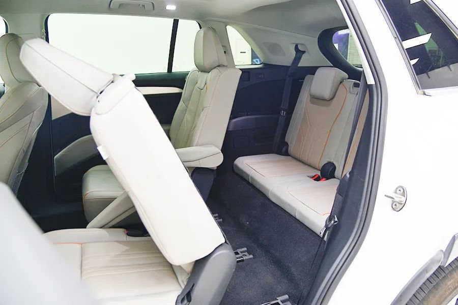 奥迪q5 etron:当奥迪开始玩纯电之后,感觉别人有的是机会_凤凰网汽车