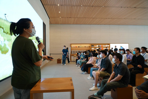 高蕙仑分享如何使用iPad与Procreate等工具创作科普动画