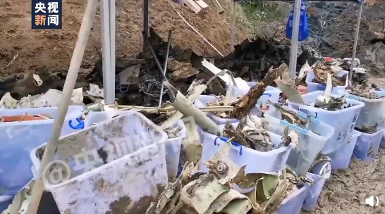 120人身份已确认事故现场未检出常见炸药成分大量飞机残骸被挖出