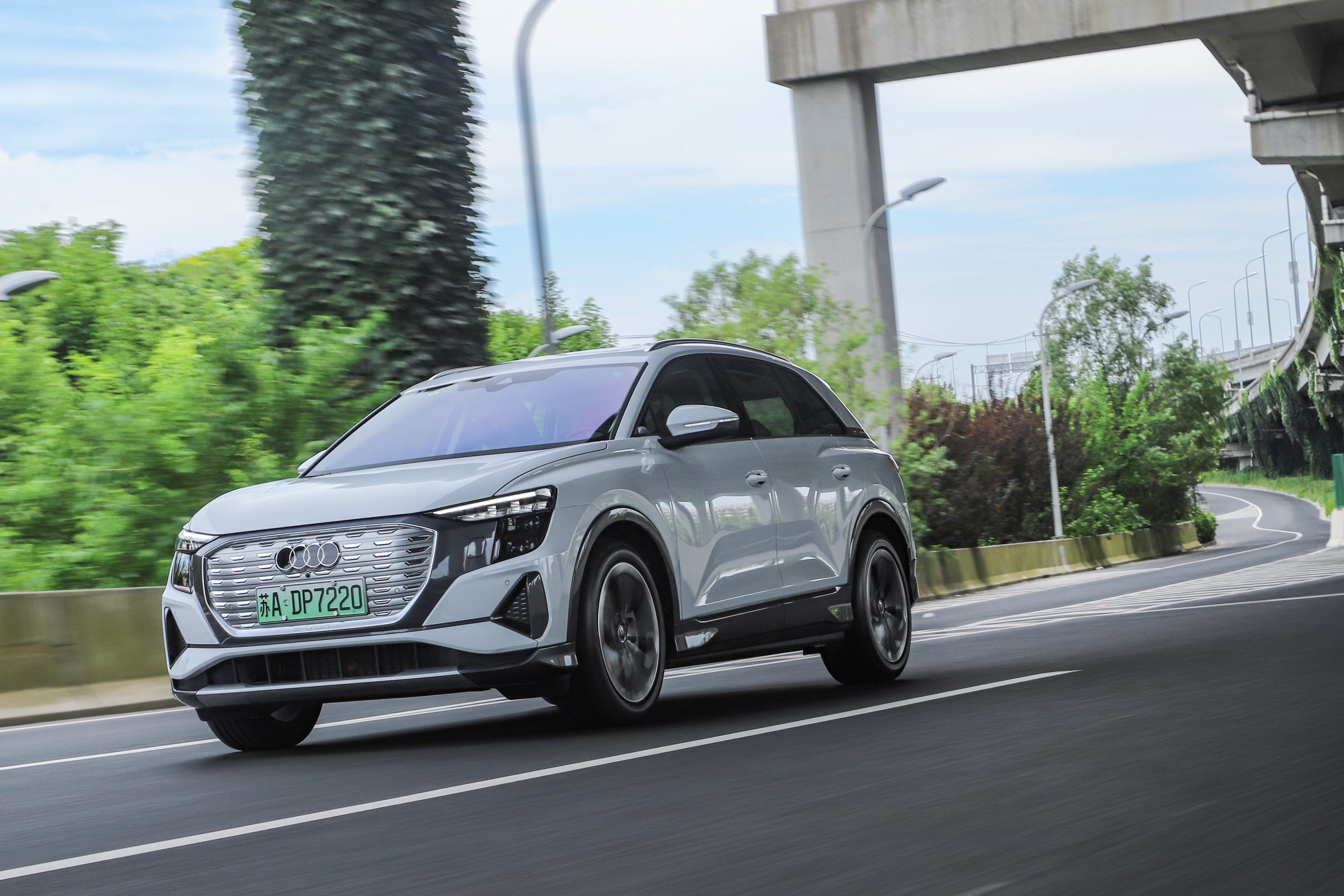 品牌与平台双背书 试驾体验奥迪q5 e-tron 40车型_凤凰网汽车_凤凰网