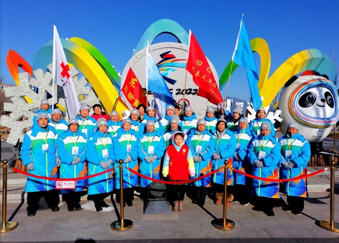 【北京榜样 最美团队】凹凸众益慈善义工服务团队：一支无私奉献的团队