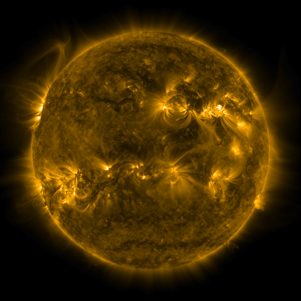 最近太阳不平静 中国风云卫星和NASA捕捉到太阳耀斑爆发