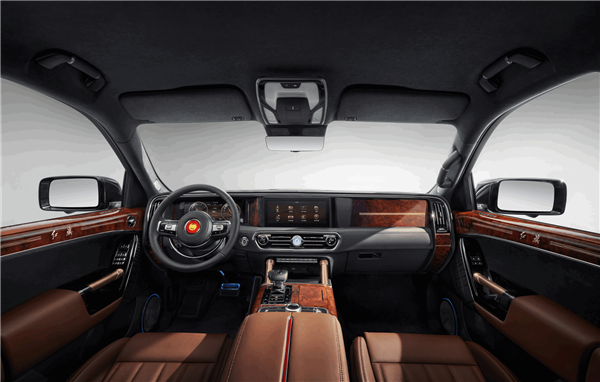 136.58万起售 红旗LS7实拍:比劳斯莱斯库里南还气派