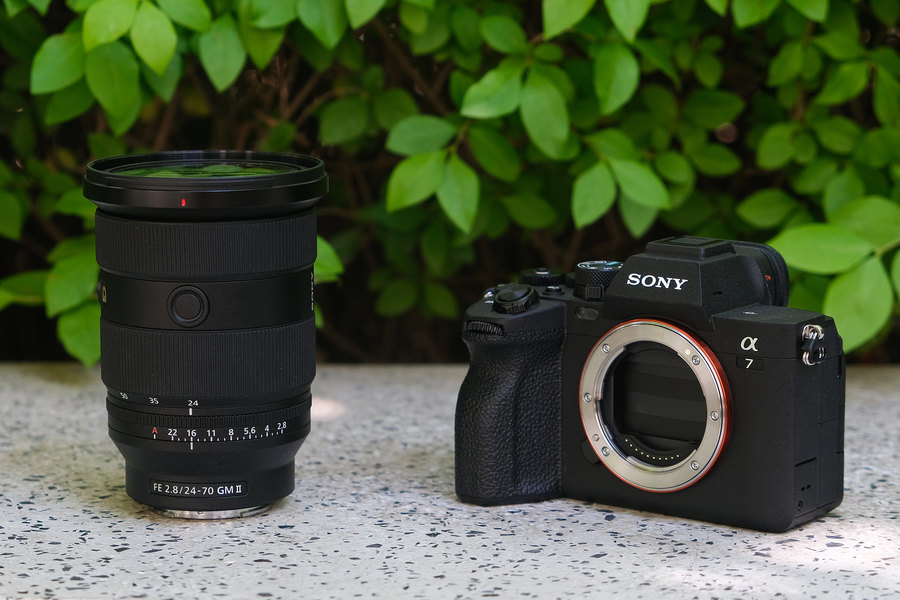 前所未有的轻巧,索尼fe24-70mm f2.8 gm ii镜头评测__凤凰网