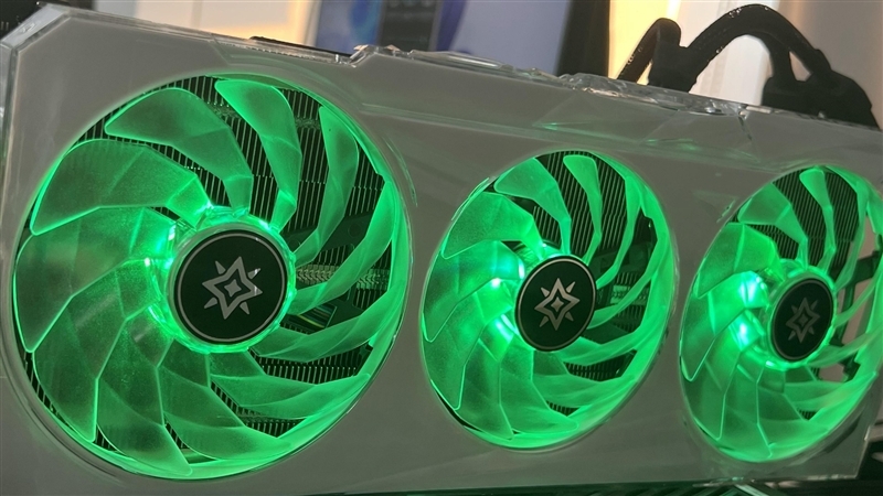 30系最强毕业作!影驰RTX 3090 Ti星曜OC显卡评测:颜值无二的顶级非公