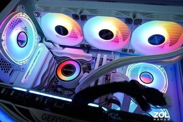 【有料评测】航嘉MVP阿波罗·麦克斯机箱评测 “海景别墅”就是这范儿