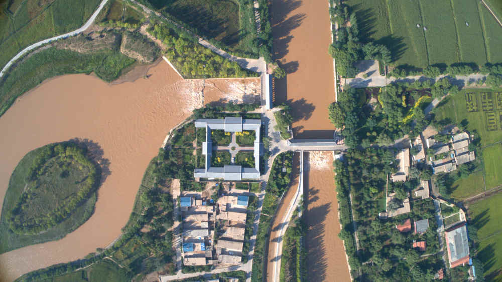 宁夏引黄灌区（2019年9月1日无人机拍摄）。新华社记者 刘诗平 摄