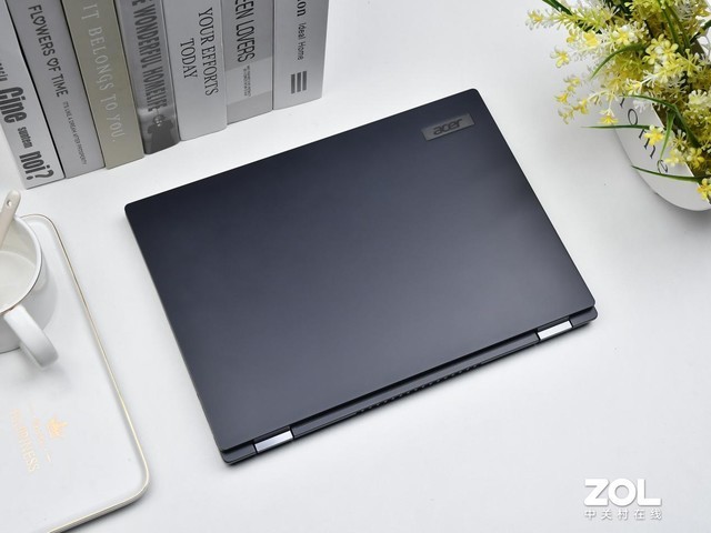镁铝合金仅1.1公斤 宏碁TravelMate 航海家P6轻薄精英商务本试用