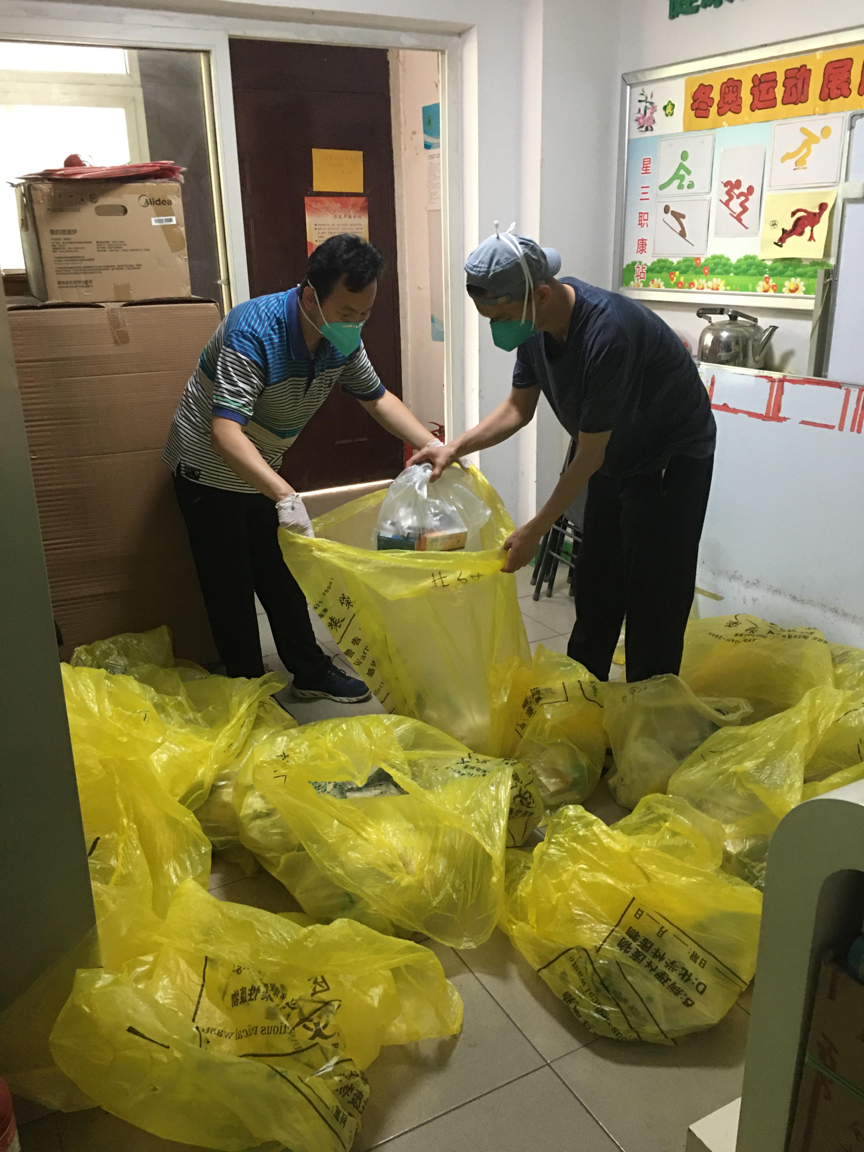 开药组按楼栋分装药品