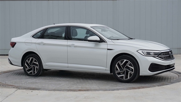 配1.5T发动机 全新一汽-大众速腾申报:比1.4T还省油!