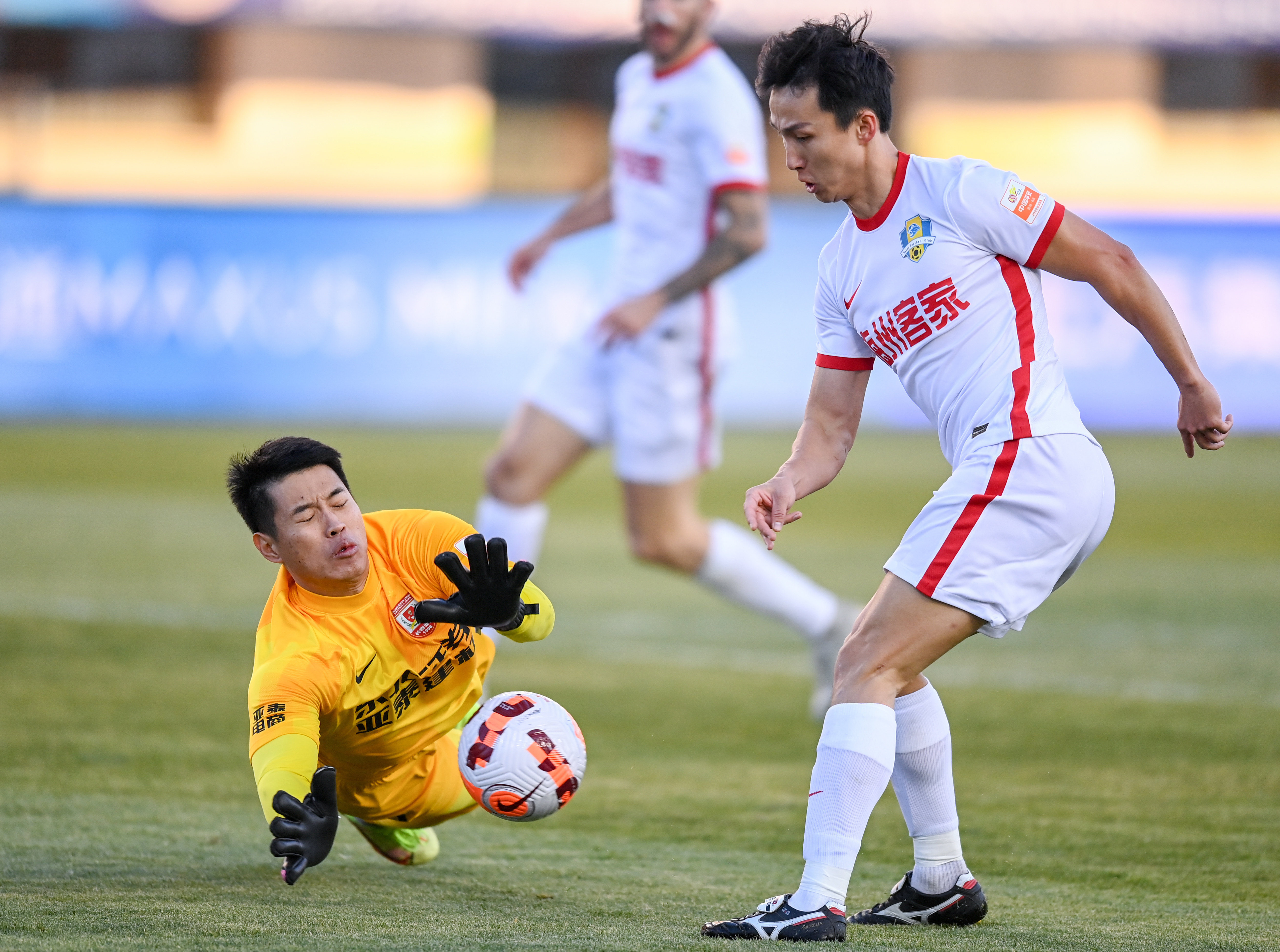 足球——中超：长春亚泰胜<em>梅州</em><em>客家</em> - 全一直播