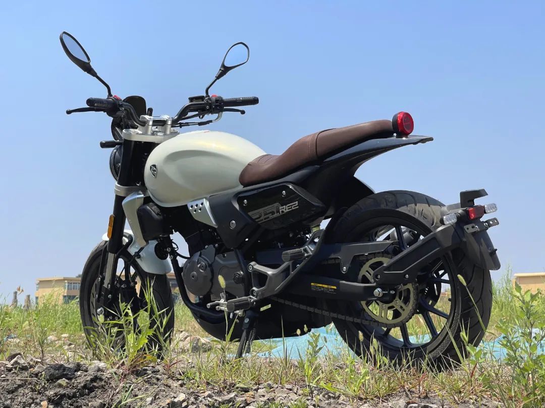 小复古,大味道——赛科龙re250印象