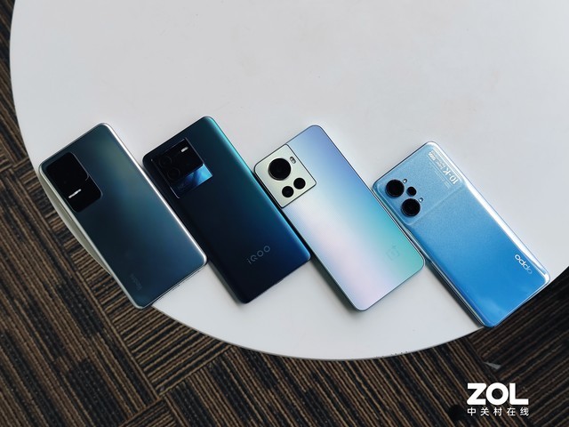iQOO/一加/红米/OPPO对比评测,2K手机都怎么选?(不发)