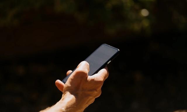 相册照片被谷歌AI举报:全网封杀 警方介入 但也喊冤无门 第5张-心情说说 图源《纽约时报》