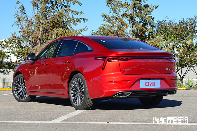 奔腾2款新车上市8.59万起售 购置税 商业险全免-图2